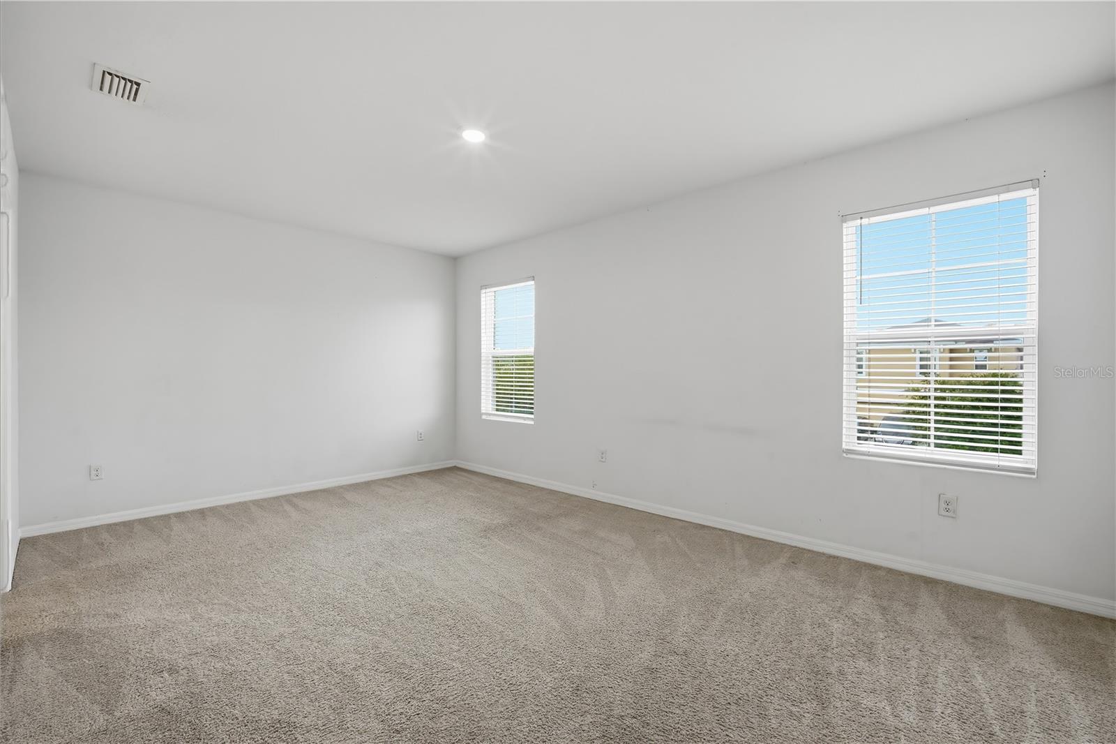 11154 LELAND GROVES DR — photo 15