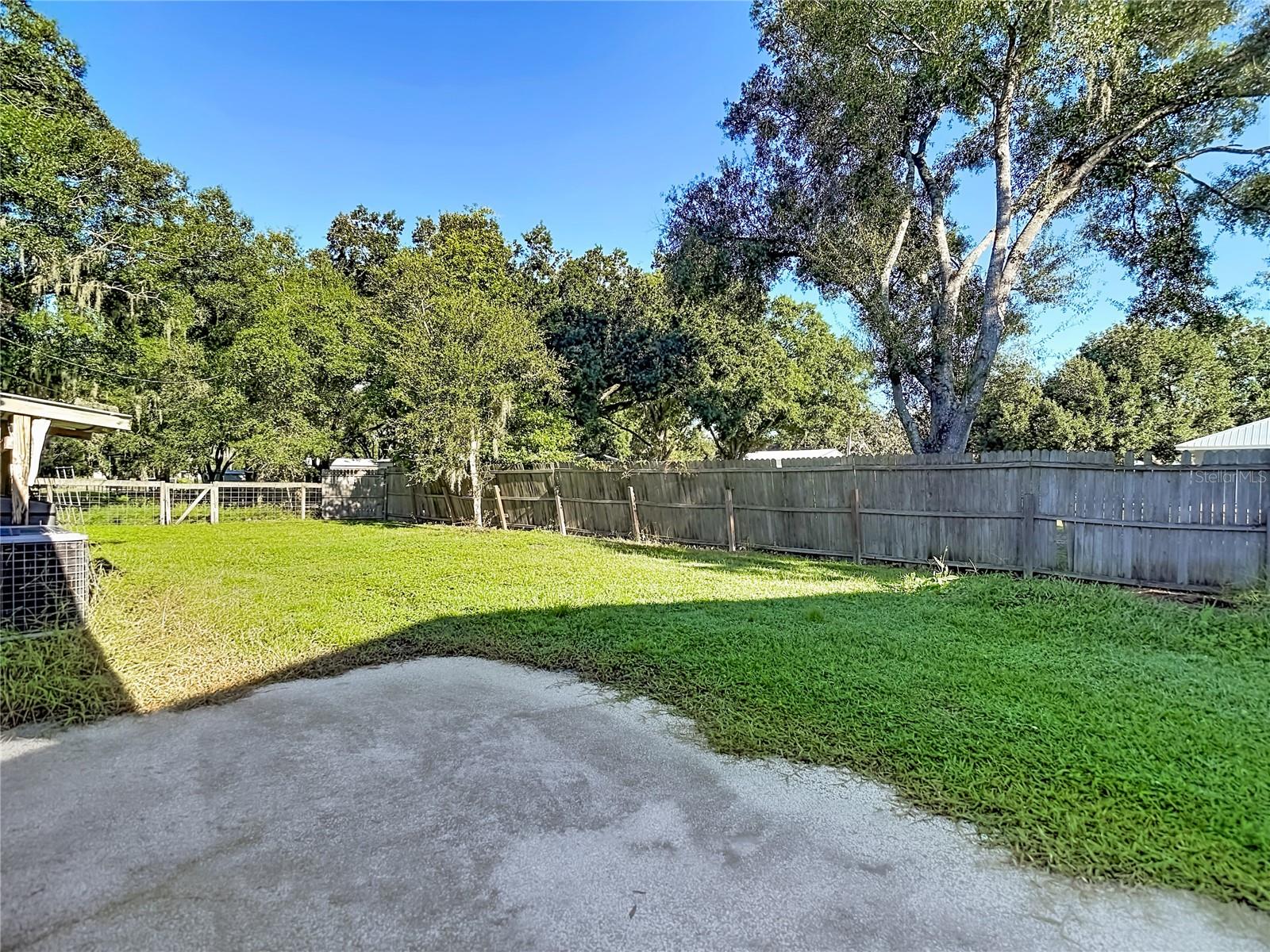 7102 FIVE ACRE RD — photo 34