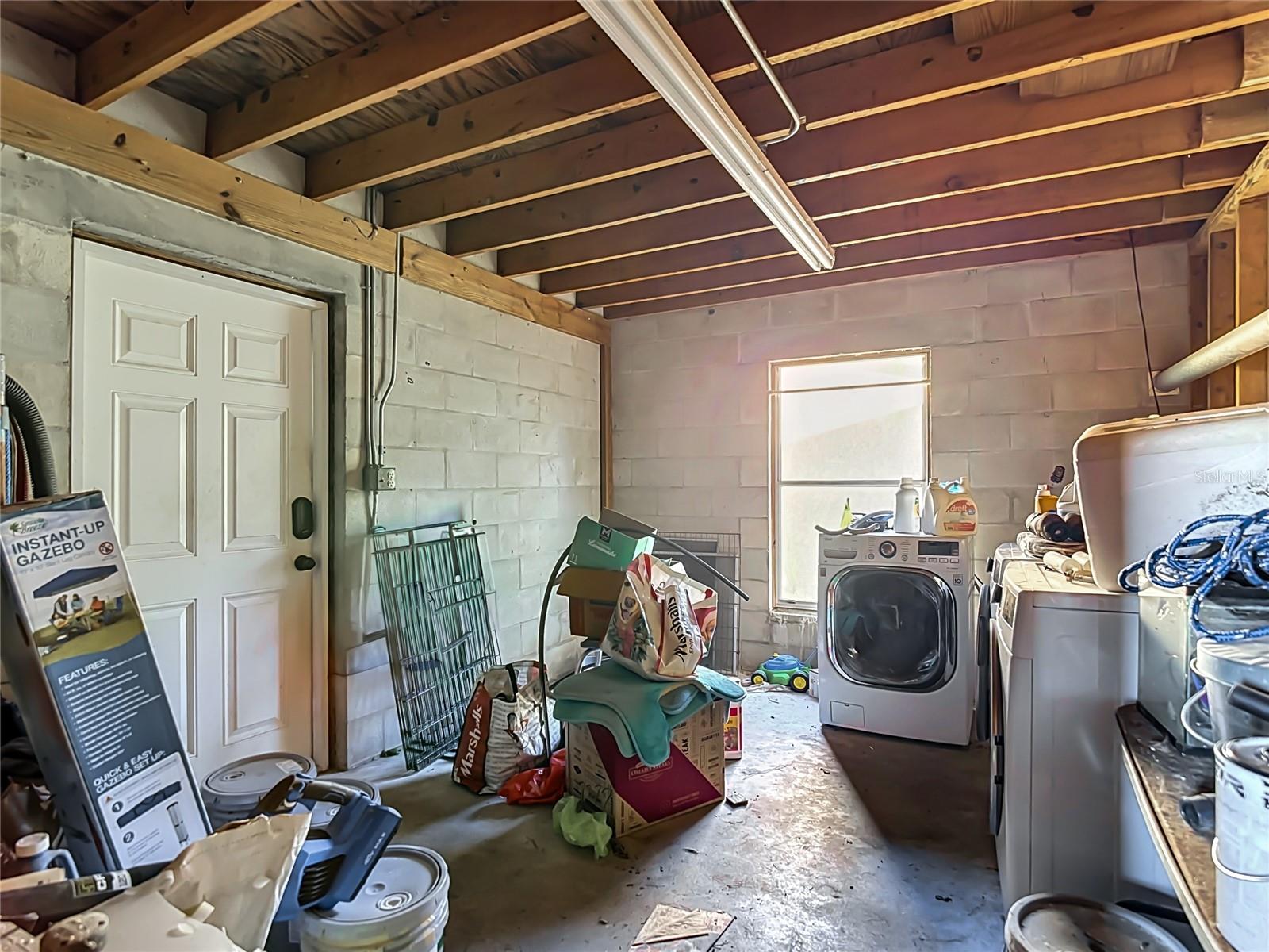 7102 FIVE ACRE RD — photo 32