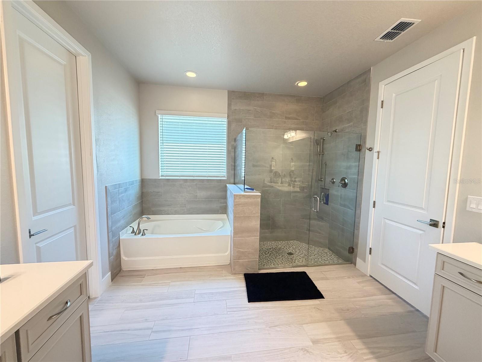 5769 LONG SHORE LOOP — photo 15