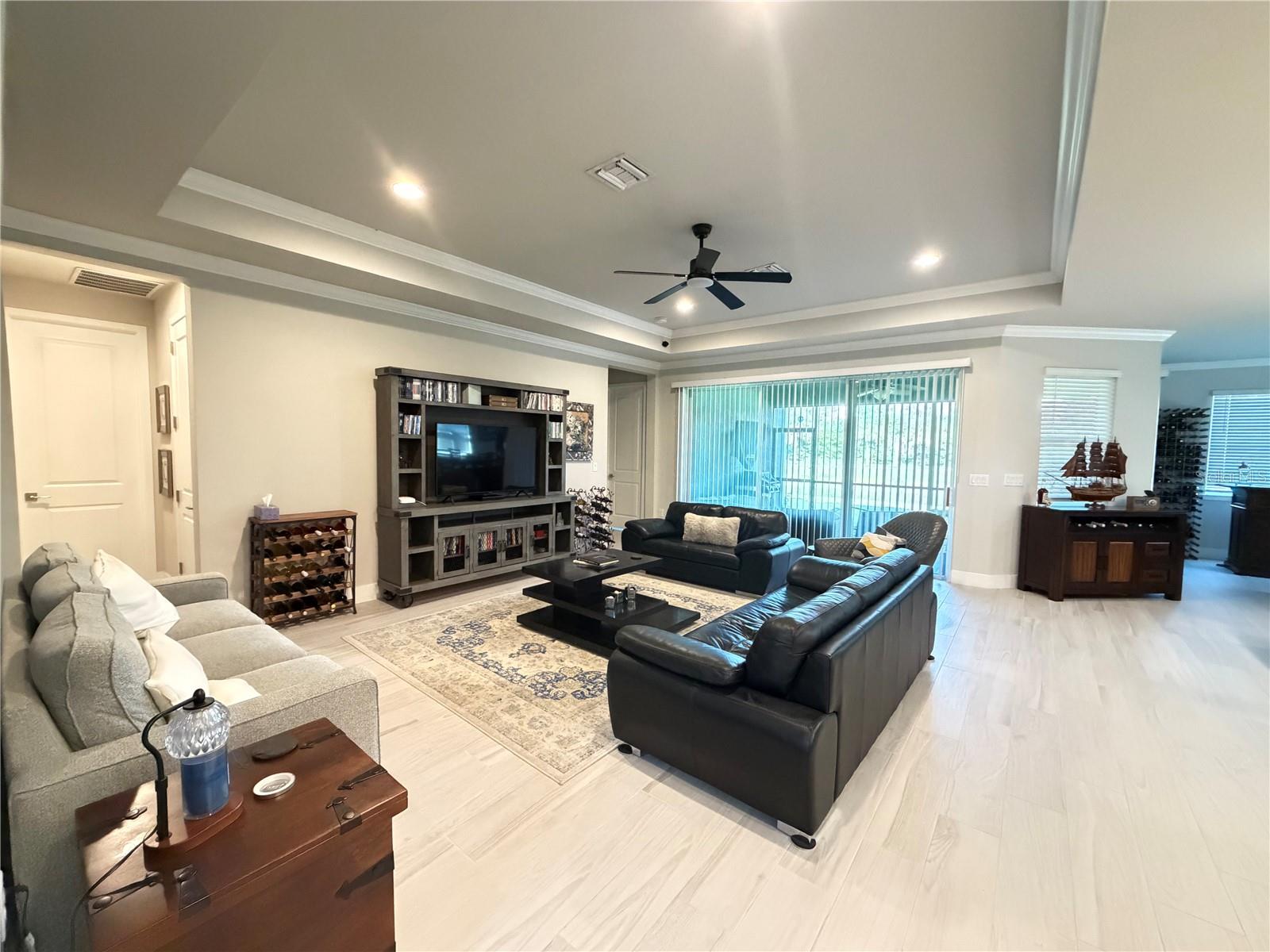 5769 LONG SHORE LOOP — photo 4