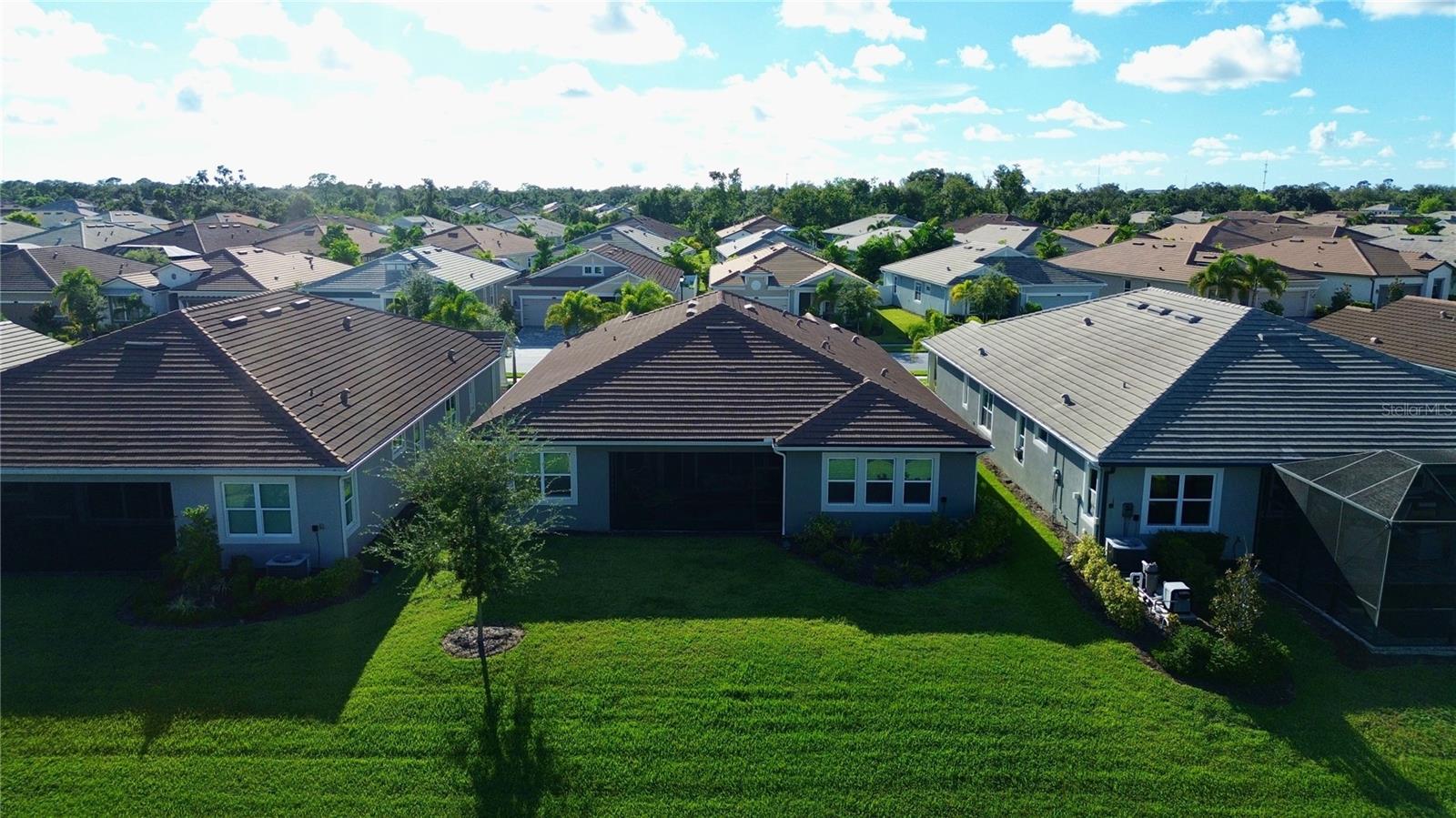 5769 LONG SHORE LOOP — photo 3