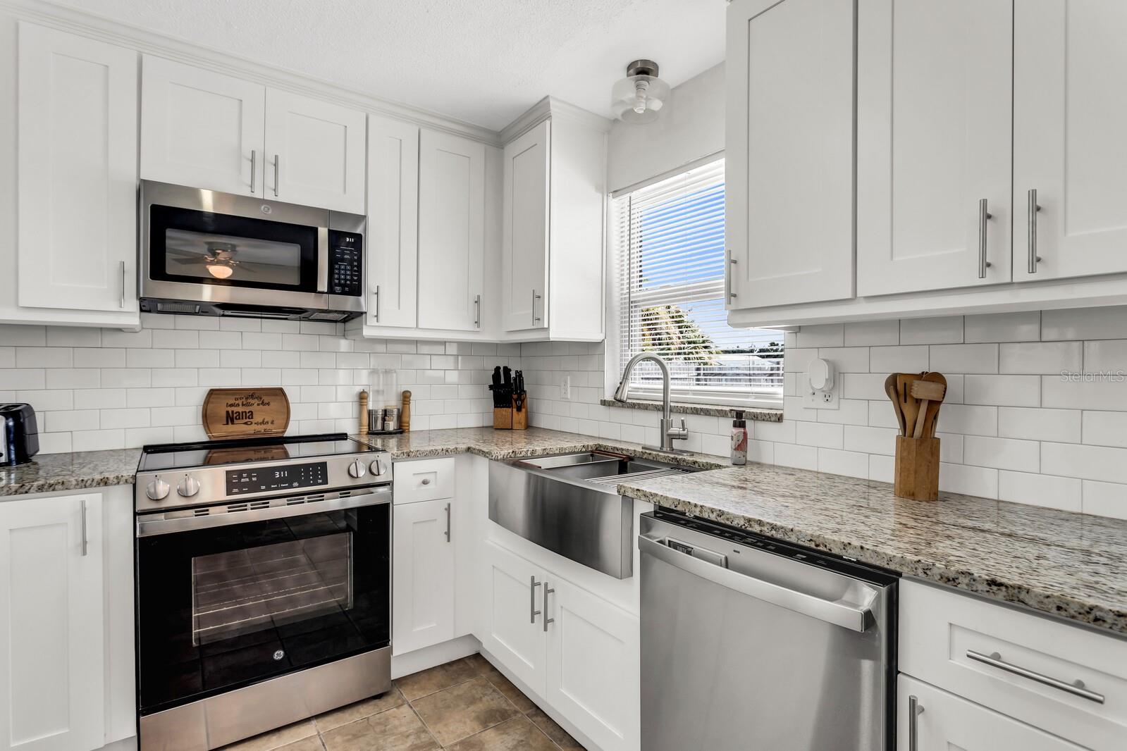 407 OCEAN CT — photo 6