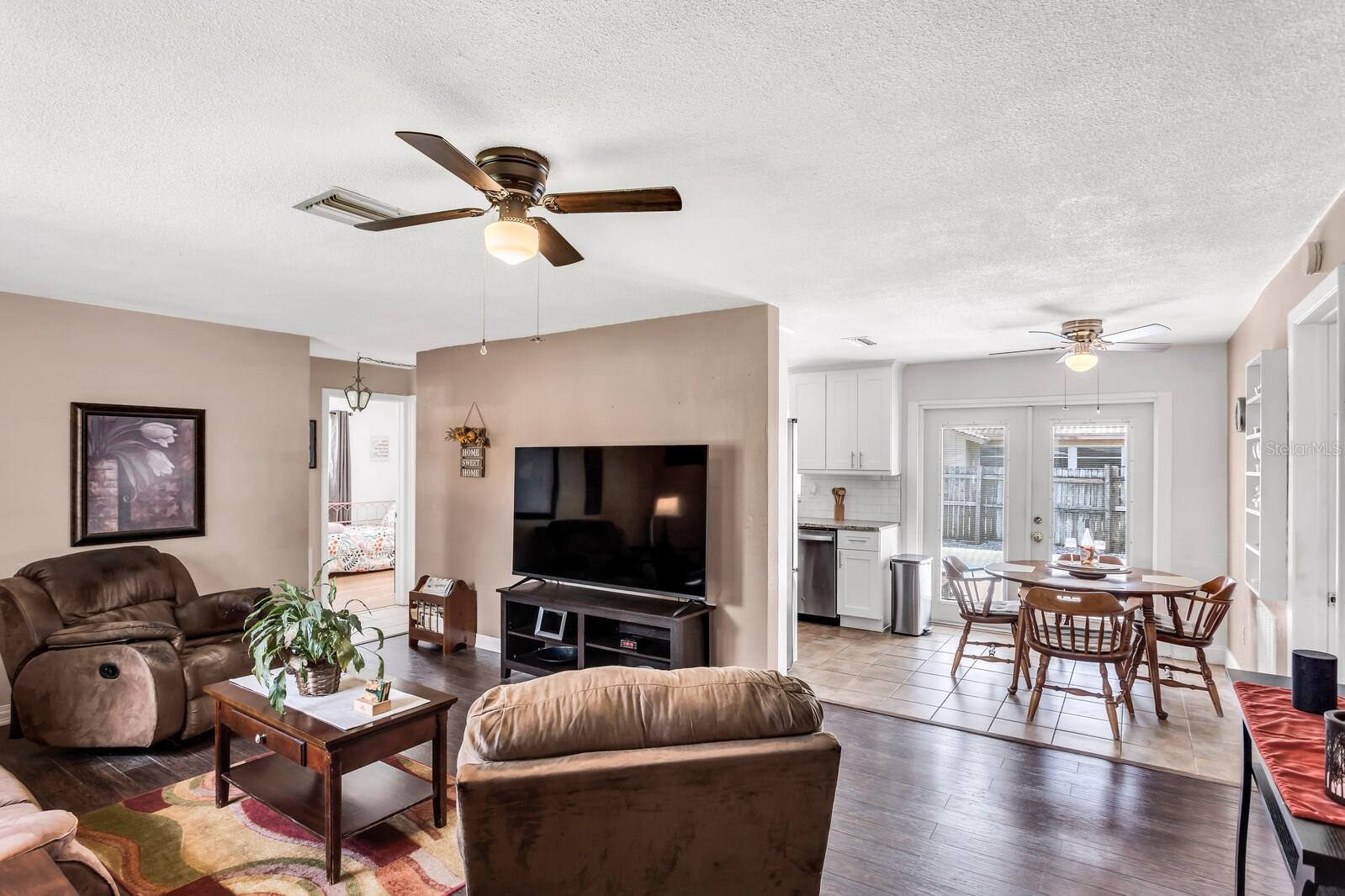 407 OCEAN CT — photo 12