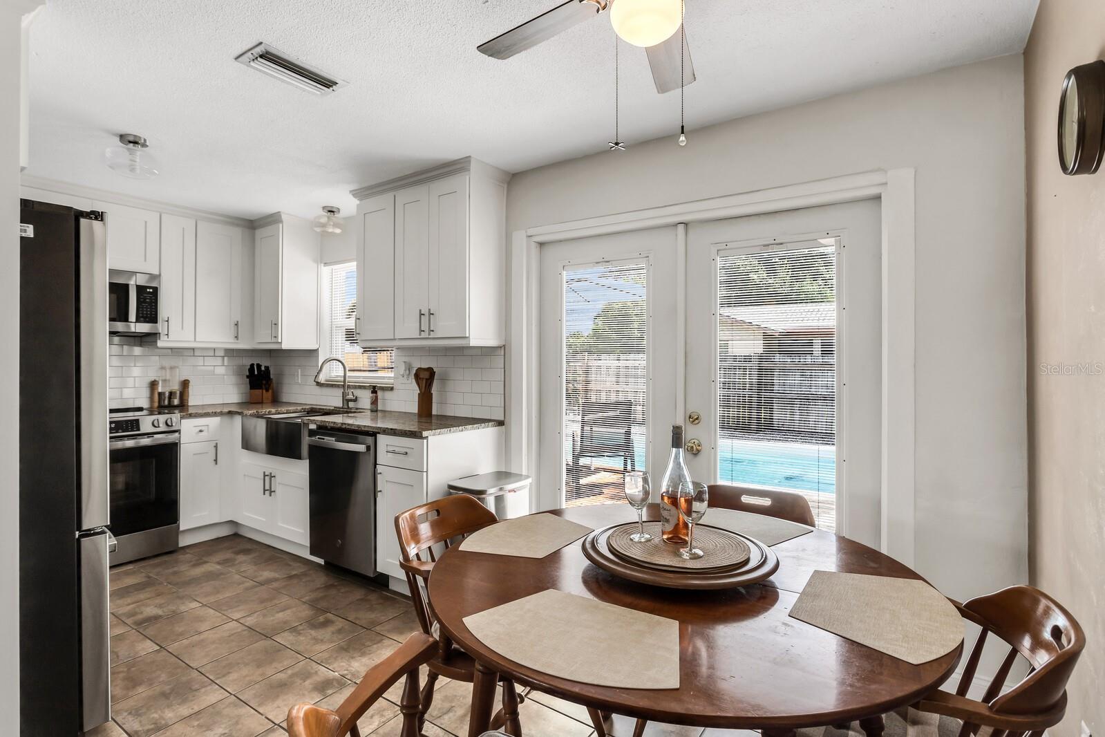 407 OCEAN CT — photo 8