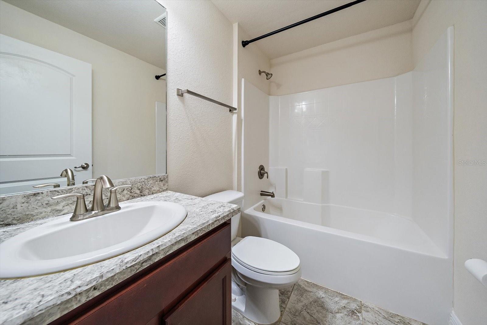 2494 CHEROKEE ST — photo 32