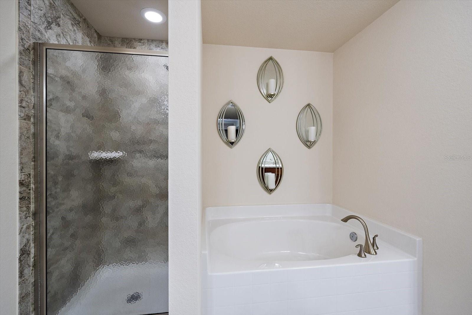 2494 CHEROKEE ST — photo 26