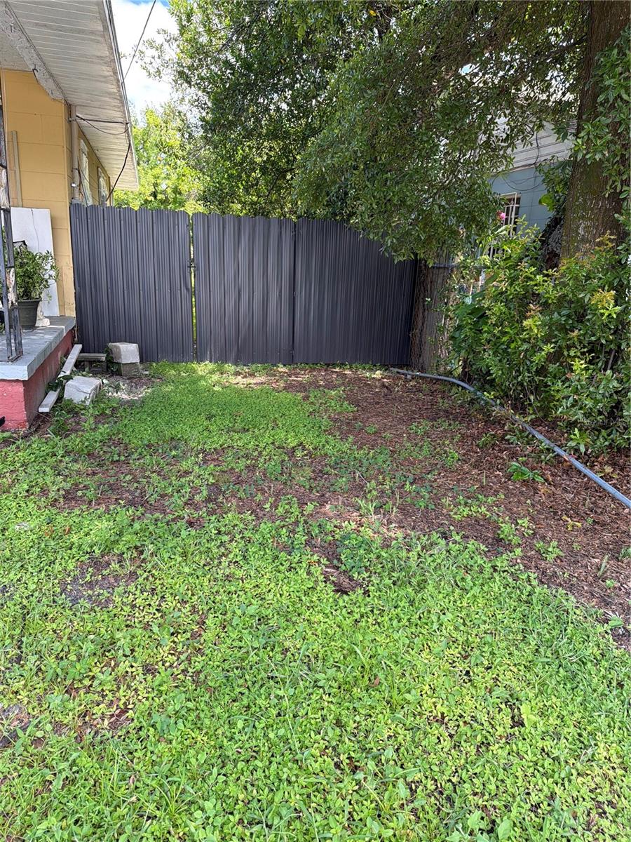 Home in TAMPA — photo 8