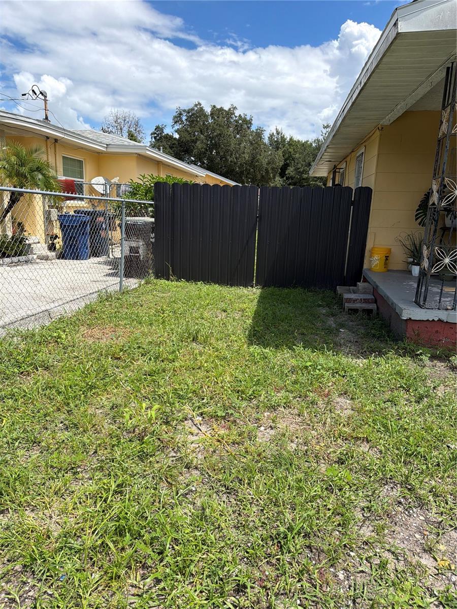 Home in TAMPA — photo 9