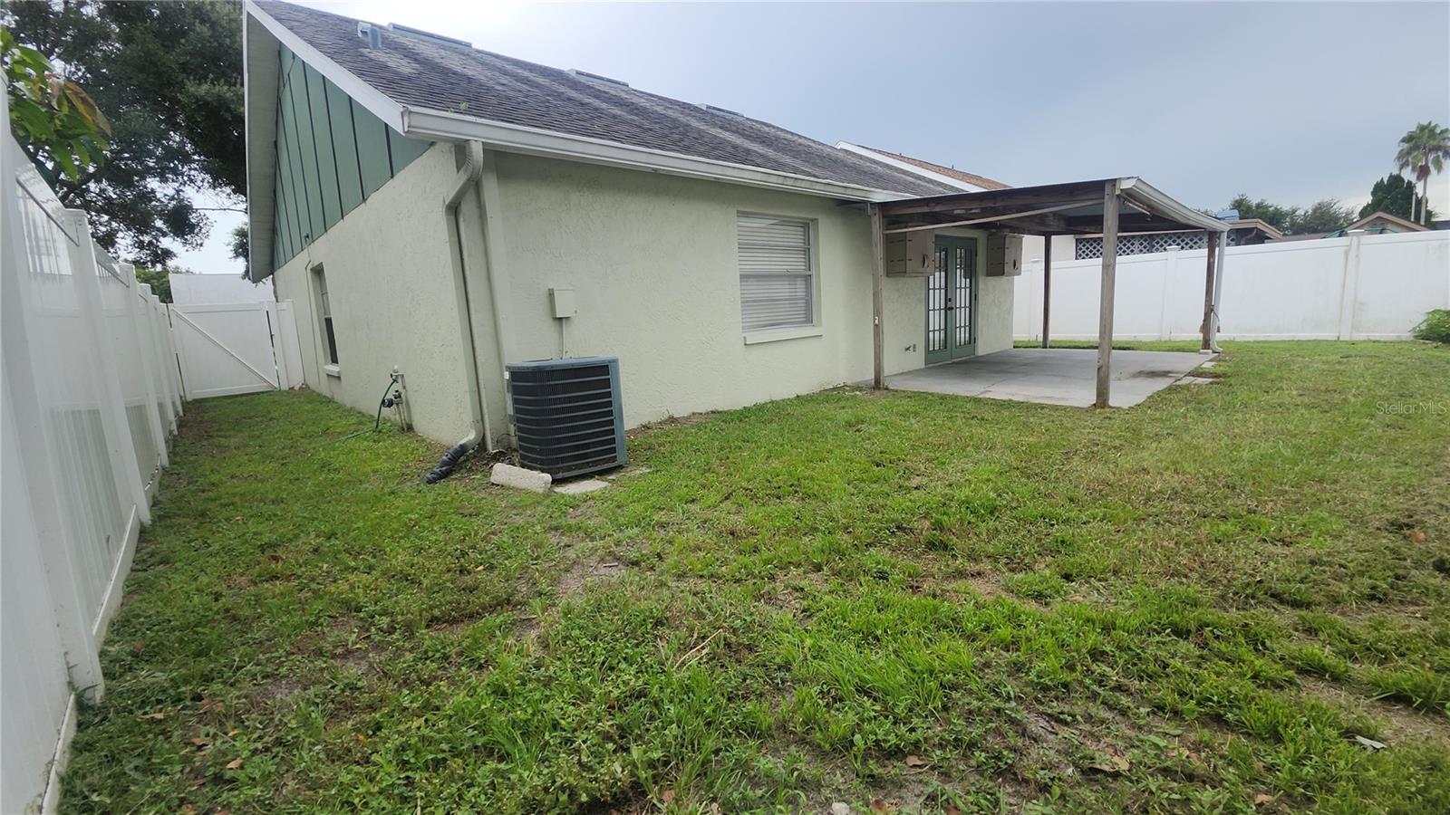 1306 COOLRIDGE DR — photo 17