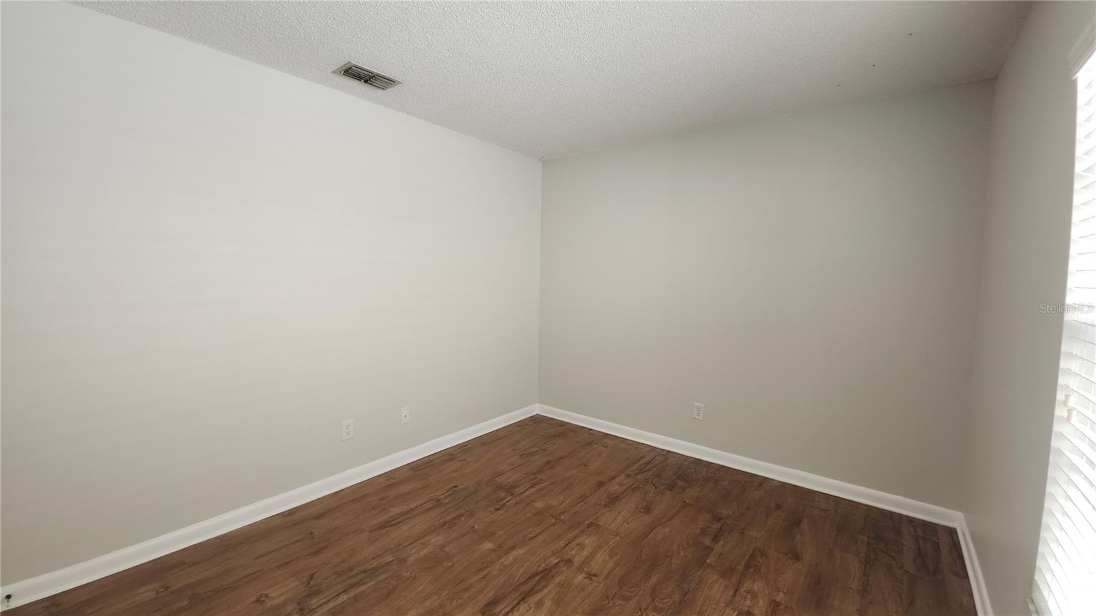 1306 COOLRIDGE DR — photo 15