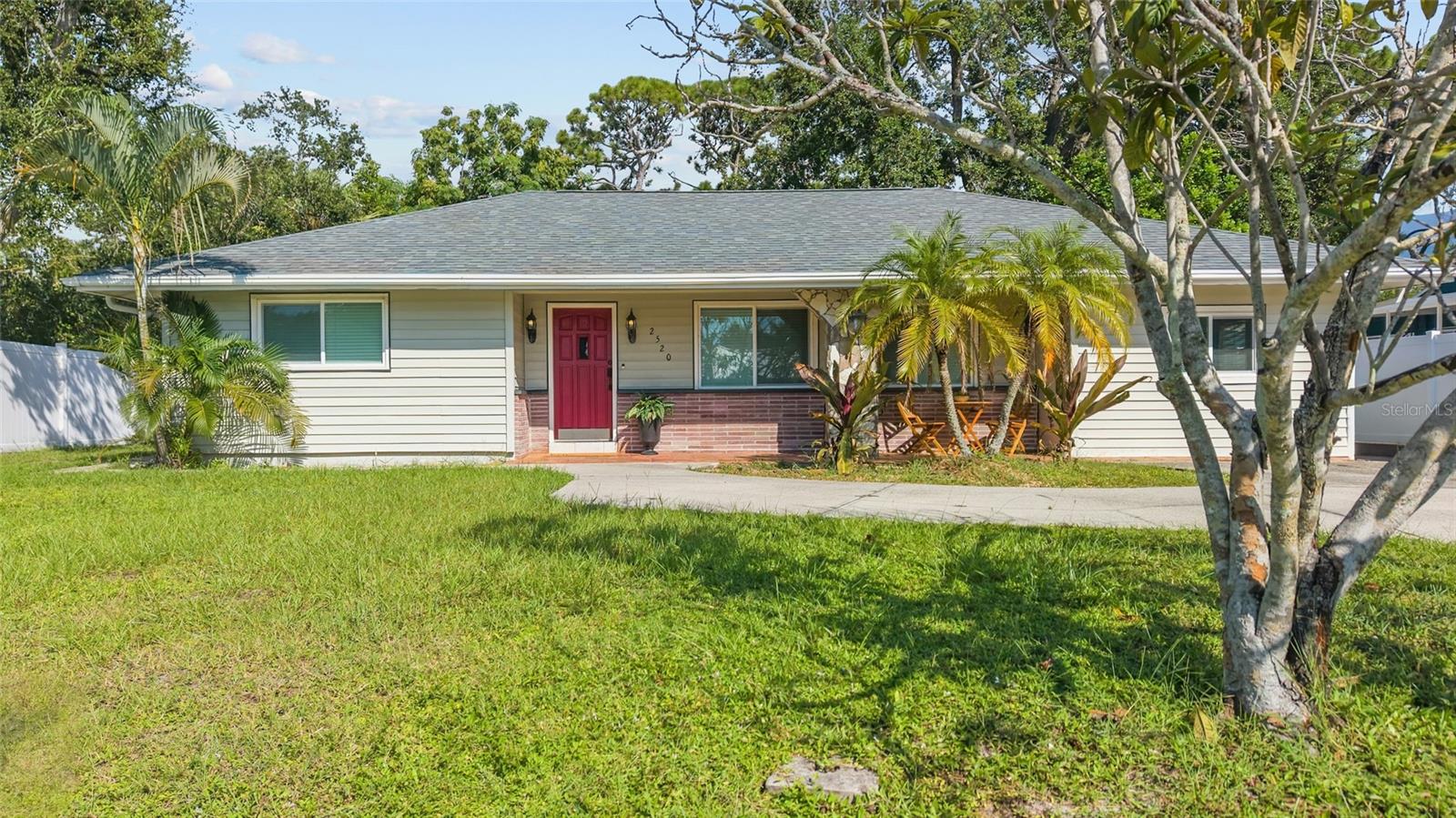2520 E MILMAR DR — photo 44