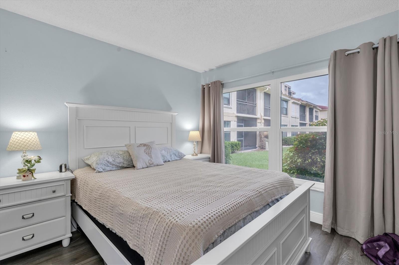 6210 SUN BLVD #101 — photo 19