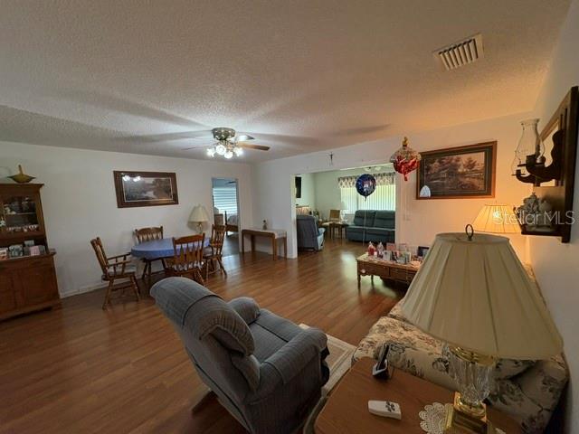 682 ALLEGHENY DR — photo 15