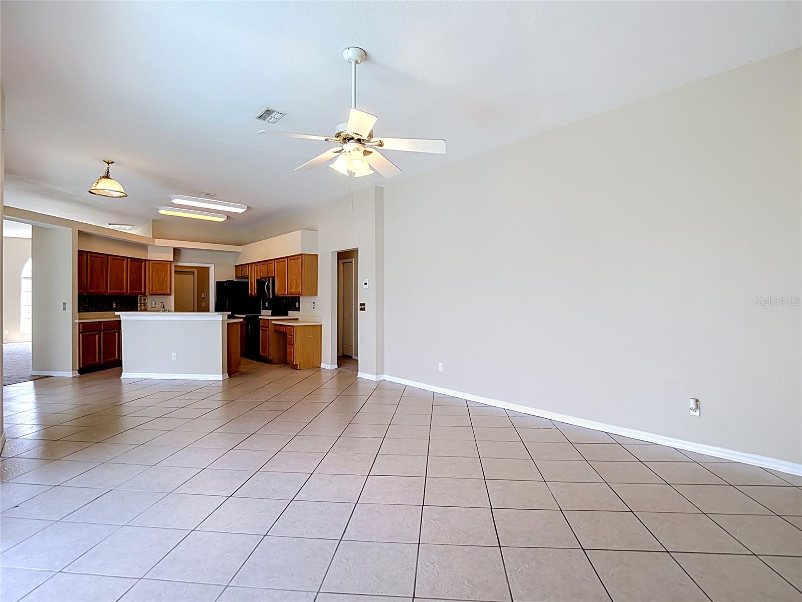 28829 WINDOVER ST — photo 42