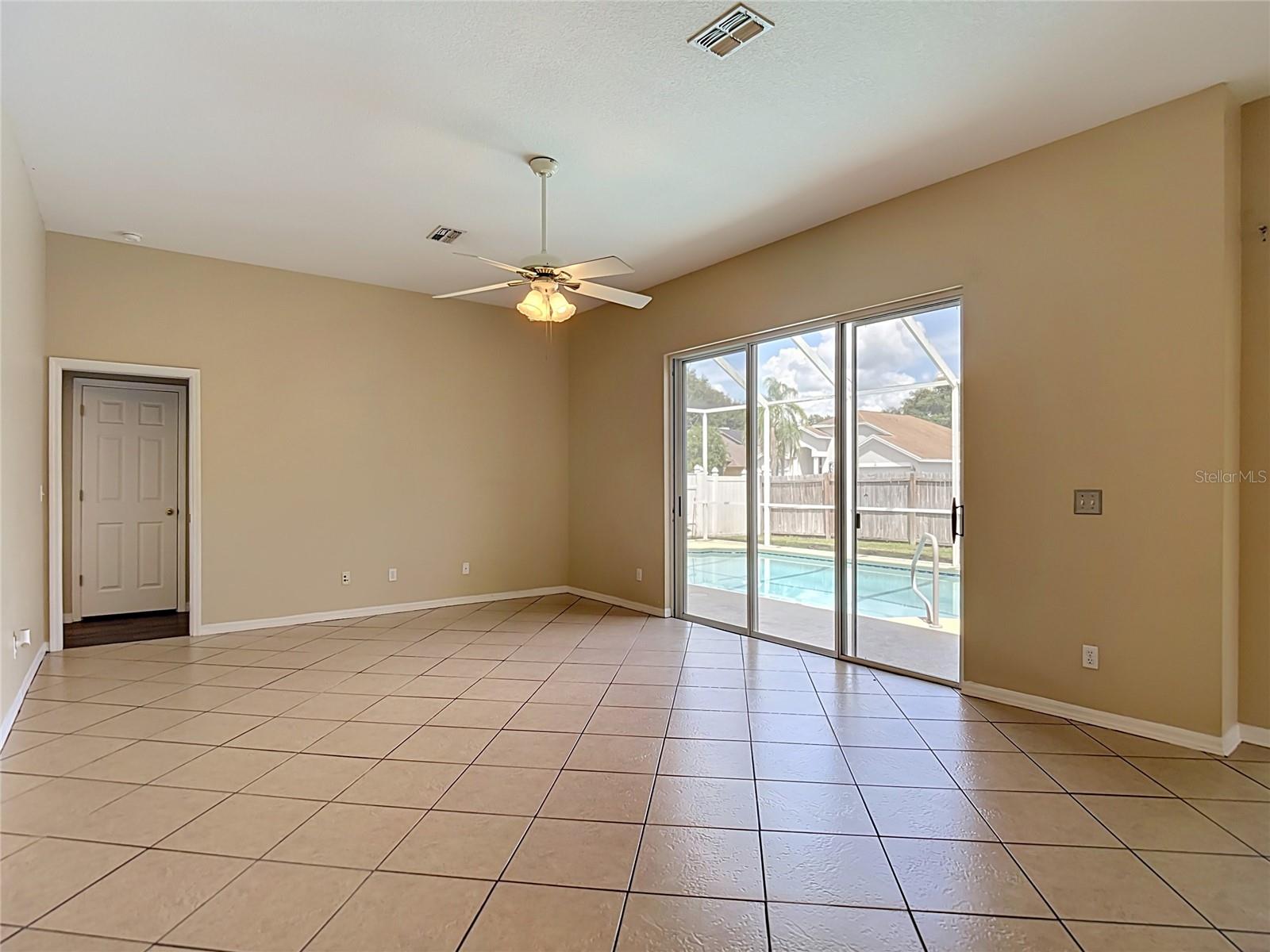 28829 WINDOVER ST — photo 39