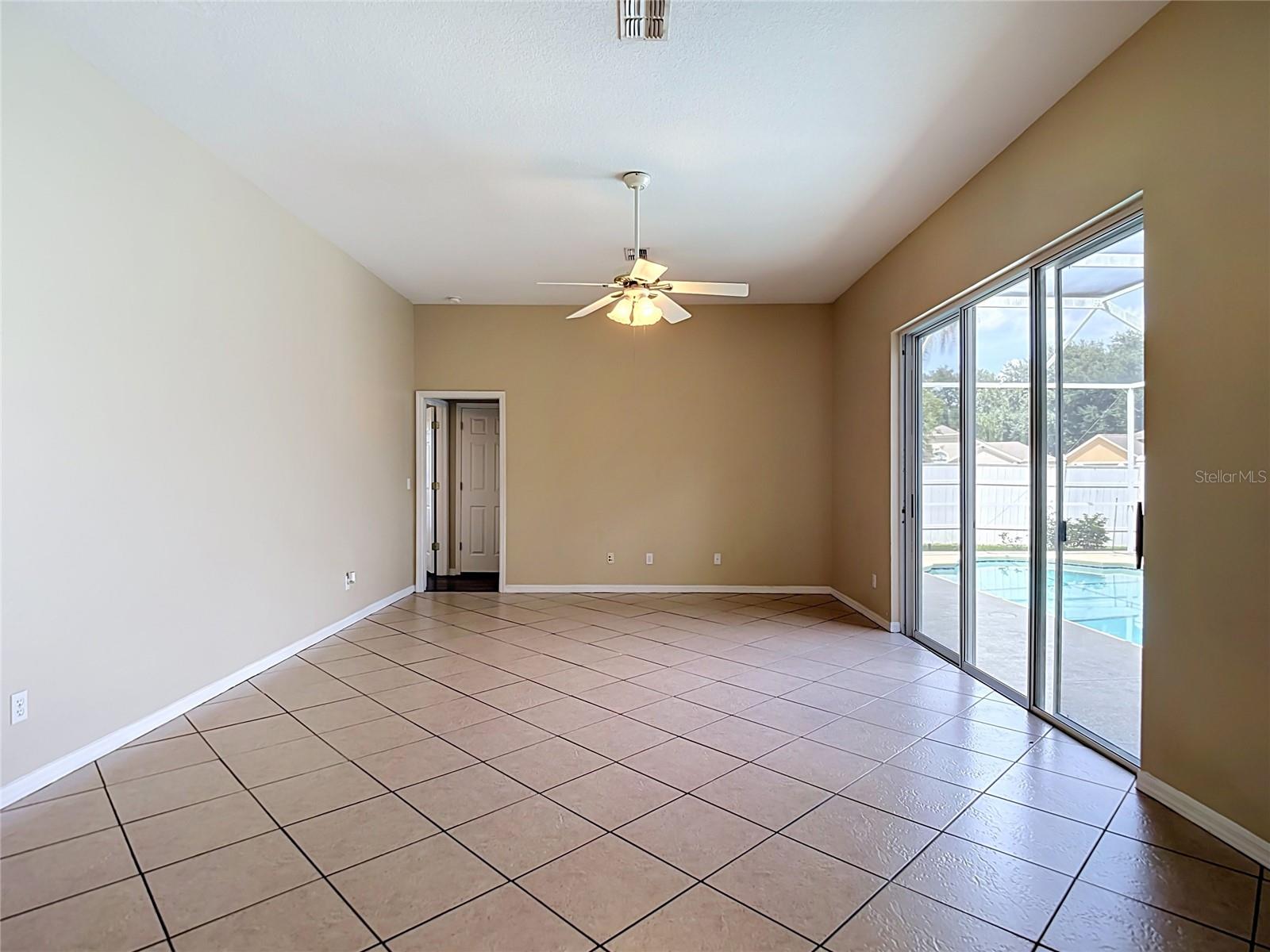 28829 WINDOVER ST — photo 40
