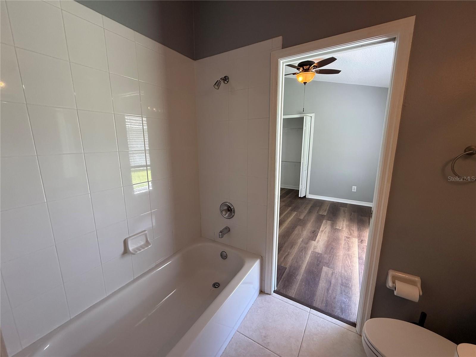 219 BAY ARBOR BLVD — photo 33