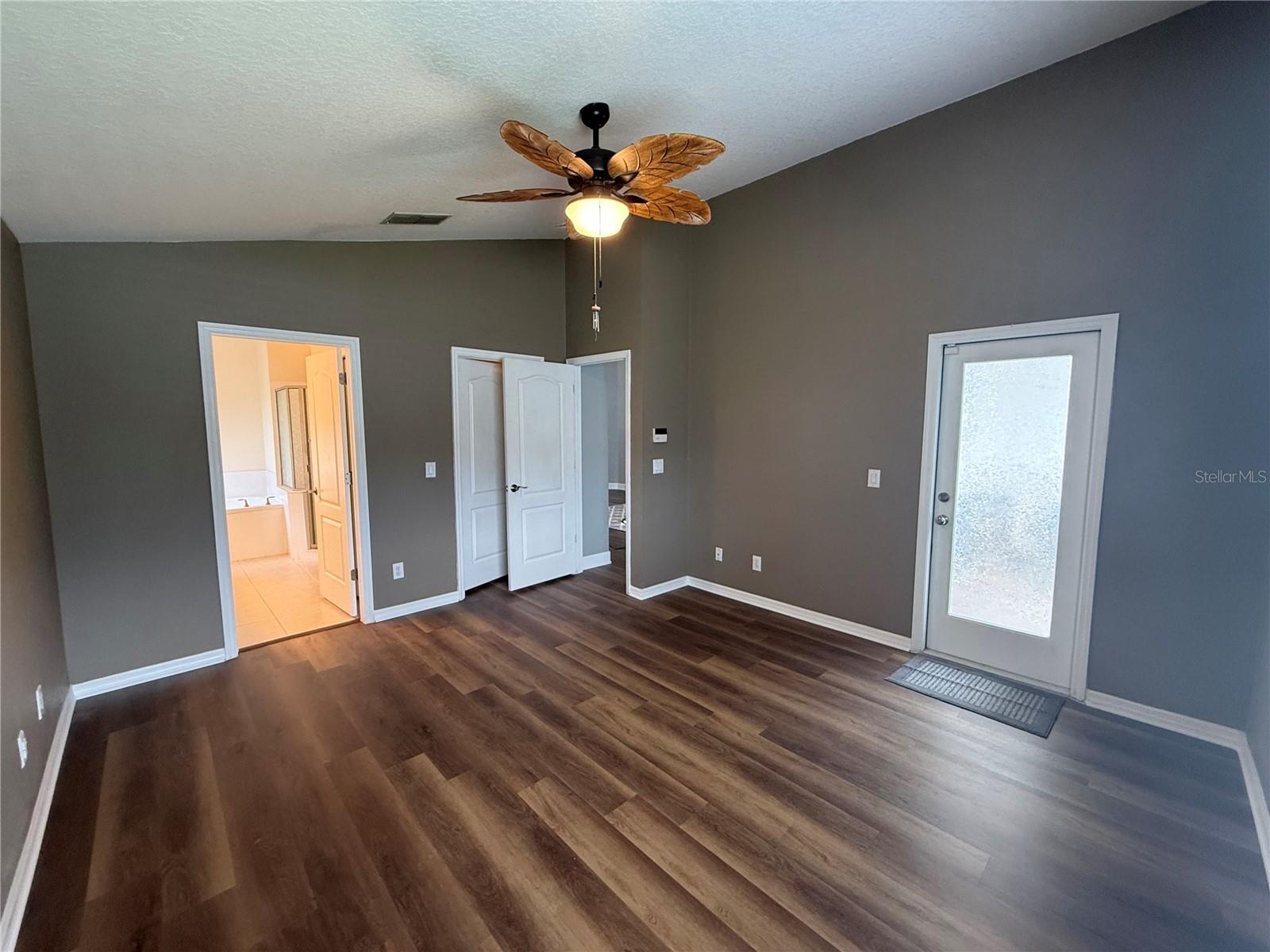 219 BAY ARBOR BLVD — photo 22