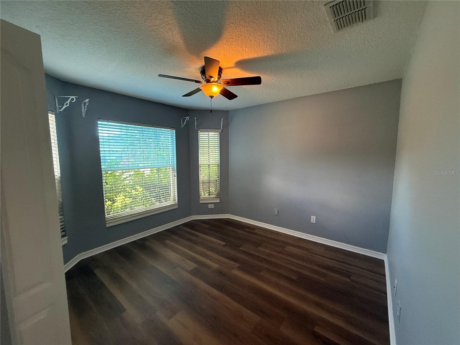 219 BAY ARBOR BLVD — photo 36