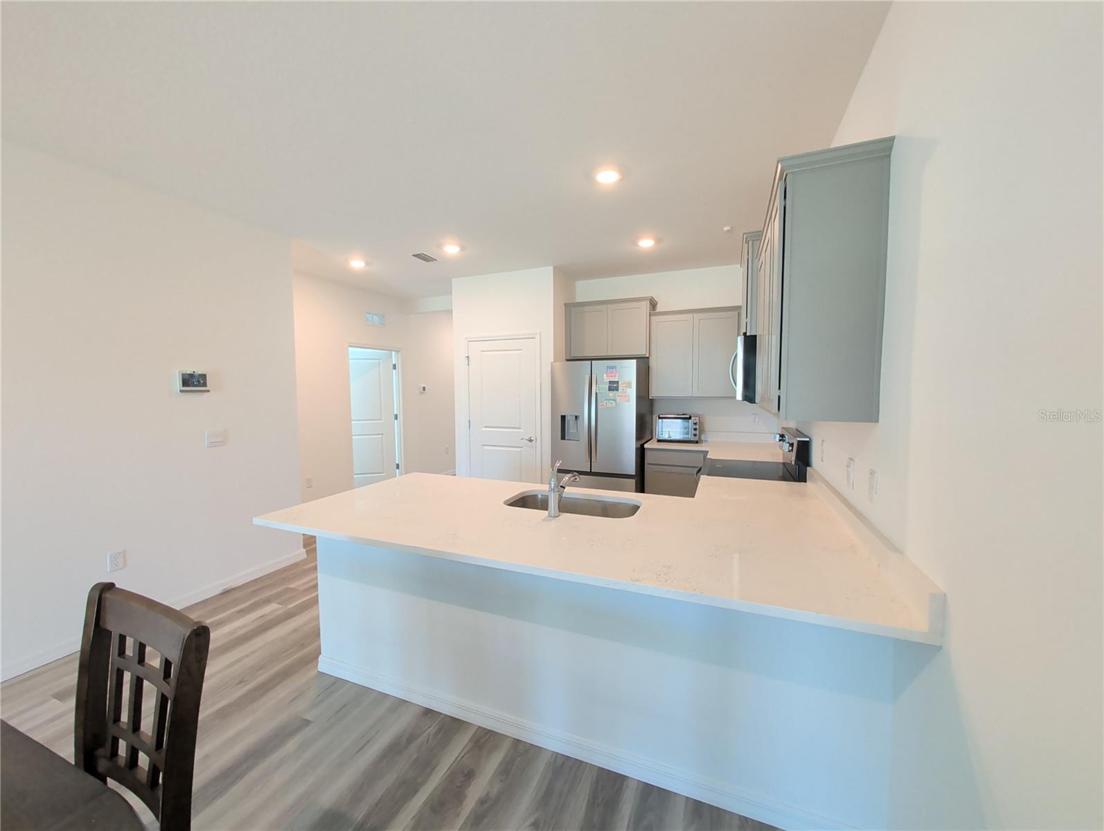 4057 WESTWOOD FIELDS LOOP — photo 2