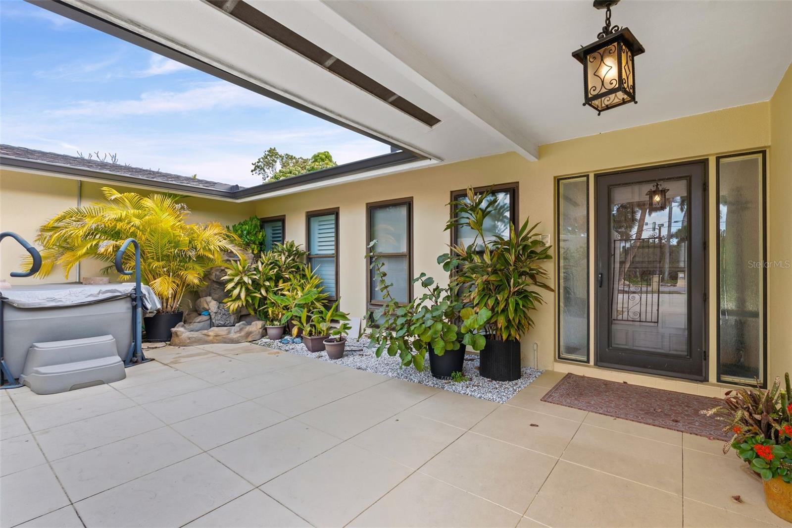 7215 WESTMORELAND DR — photo 5