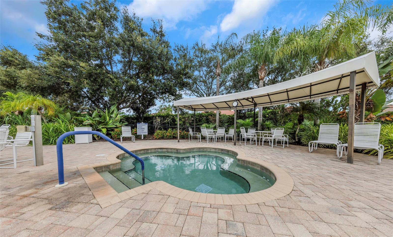 114 SHELL FALLS DR — photo 34