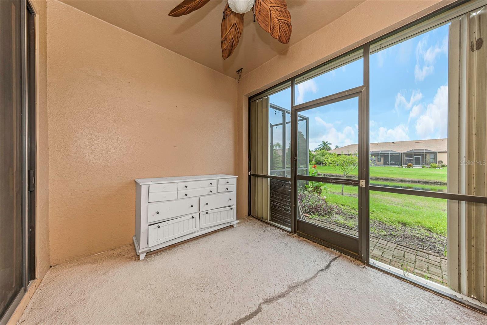 114 SHELL FALLS DR — photo 26