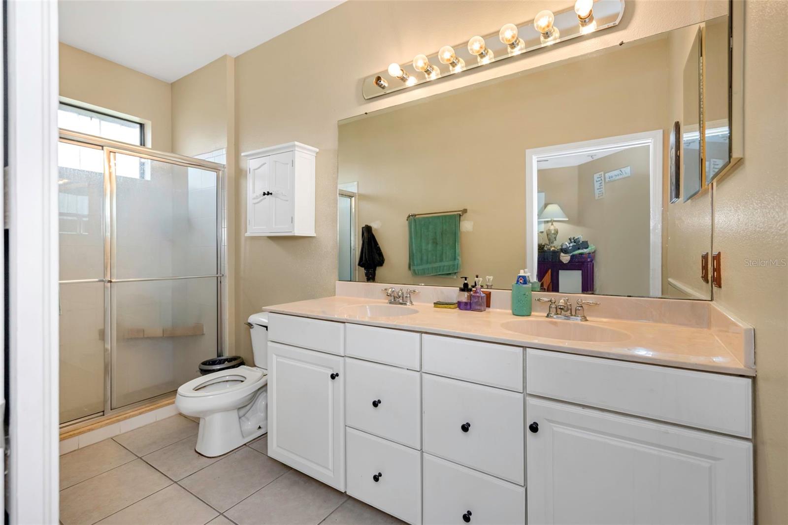 114 SHELL FALLS DR — photo 18