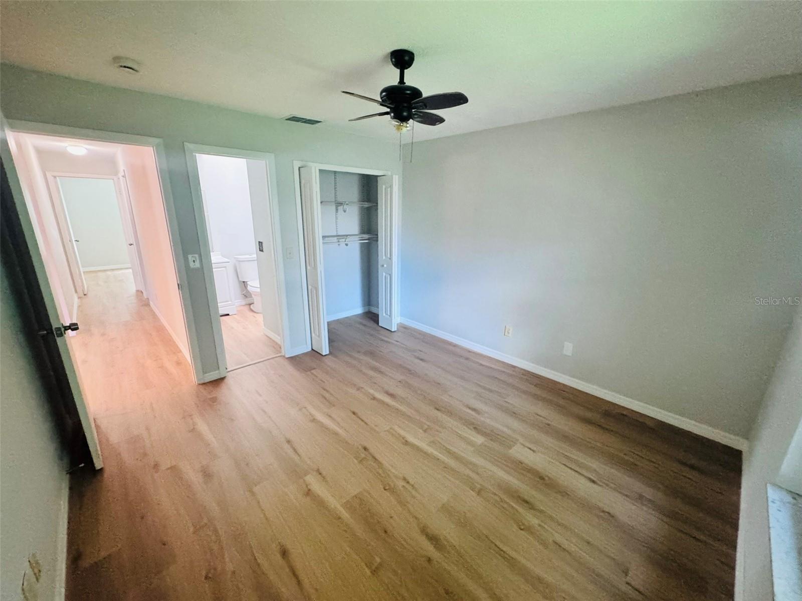 5151 GAINSVILLE DR — photo 11