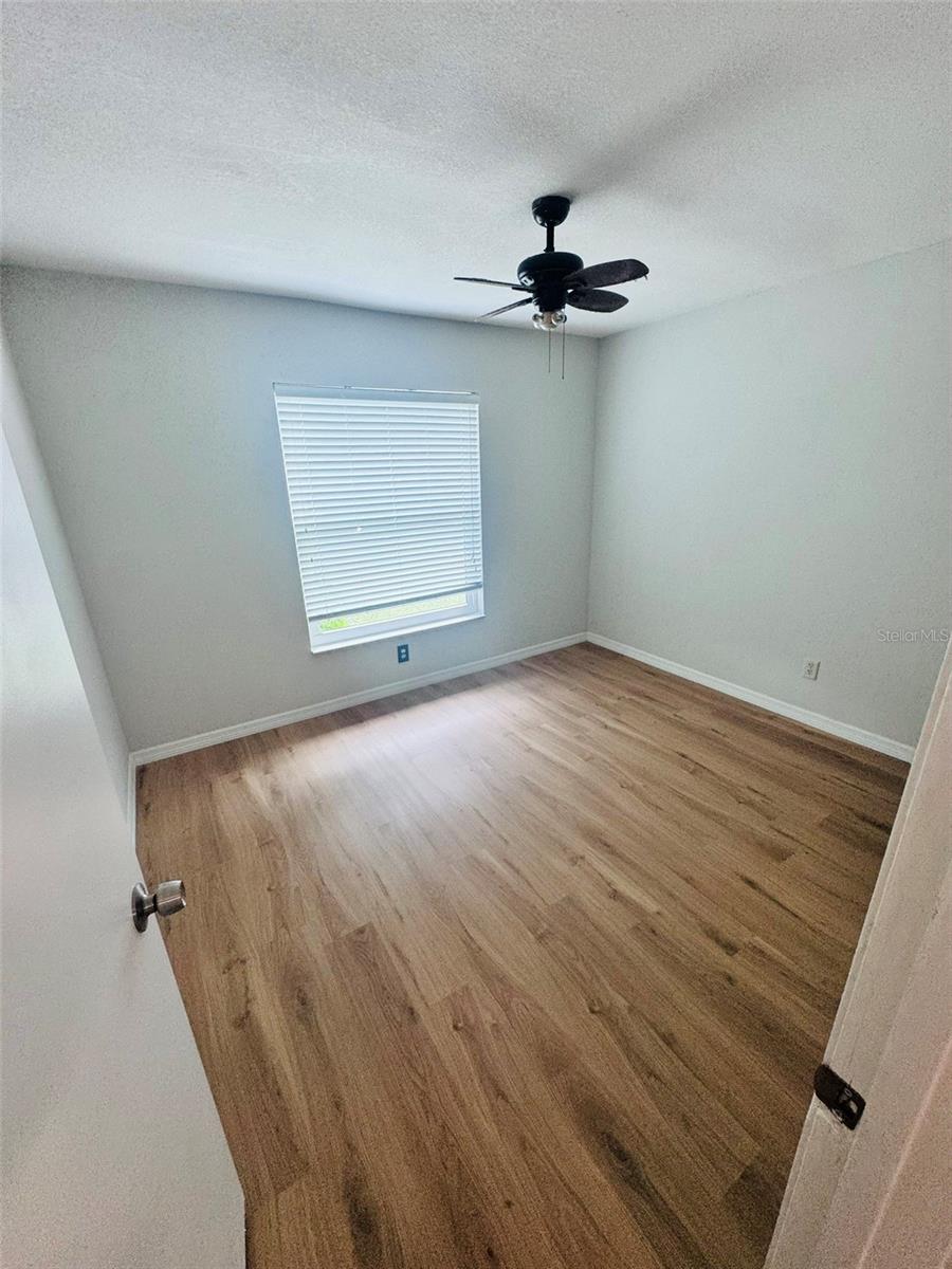 5151 GAINSVILLE DR — photo 15