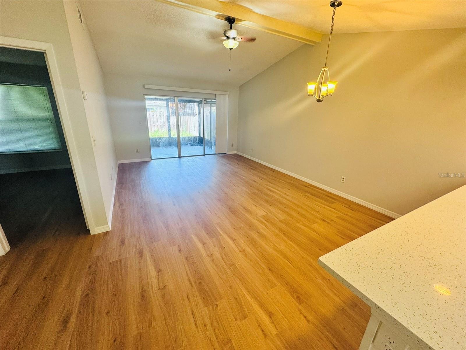 5151 GAINSVILLE DR — photo 8