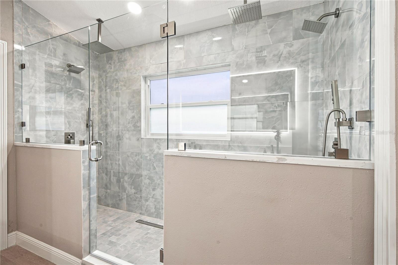6137 WHIMBRELWOOD DR — photo 22