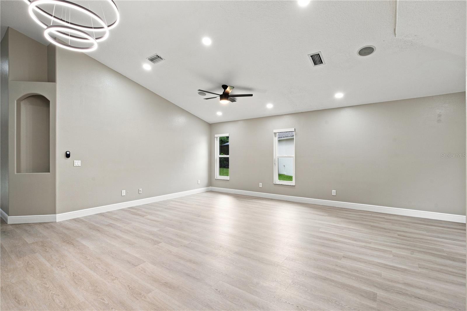 6137 WHIMBRELWOOD DR — photo 5