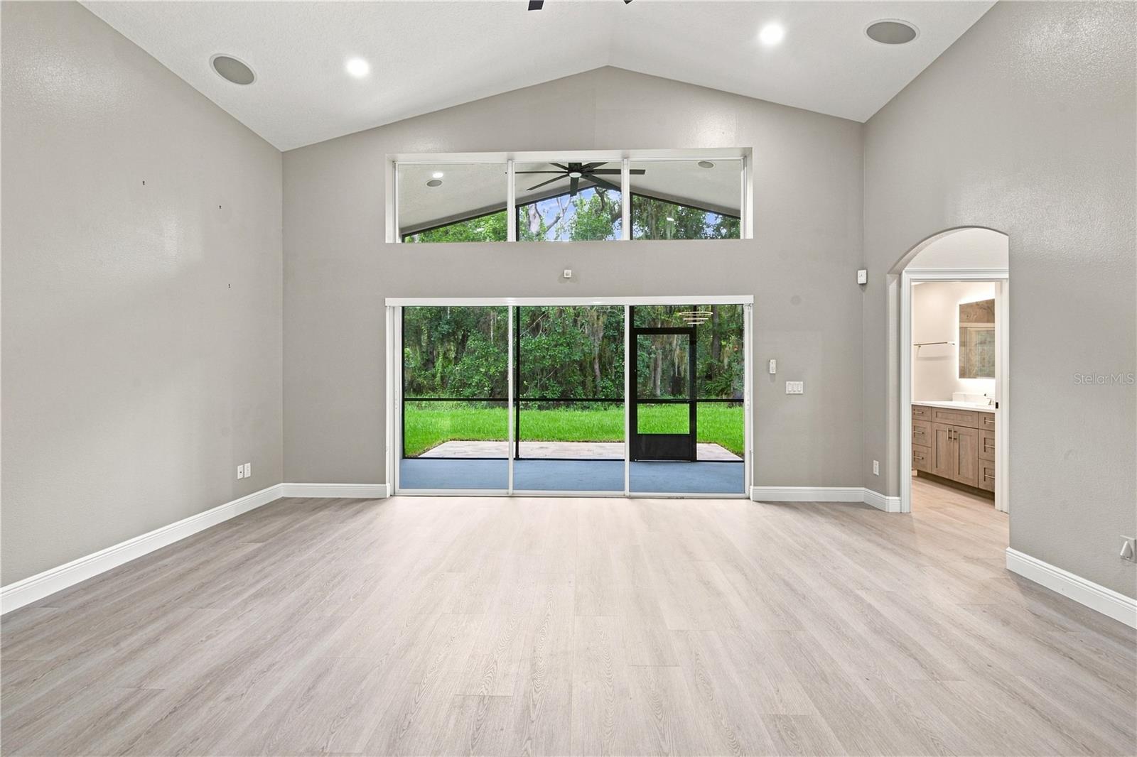 6137 WHIMBRELWOOD DR — photo 9