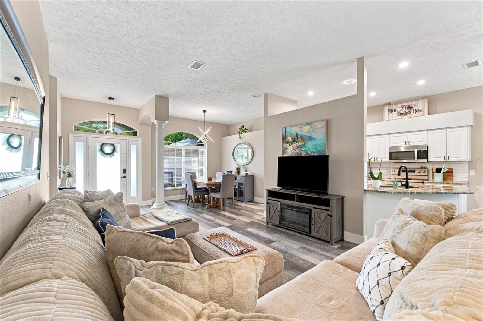13540 KNOTTY LN — photo 11