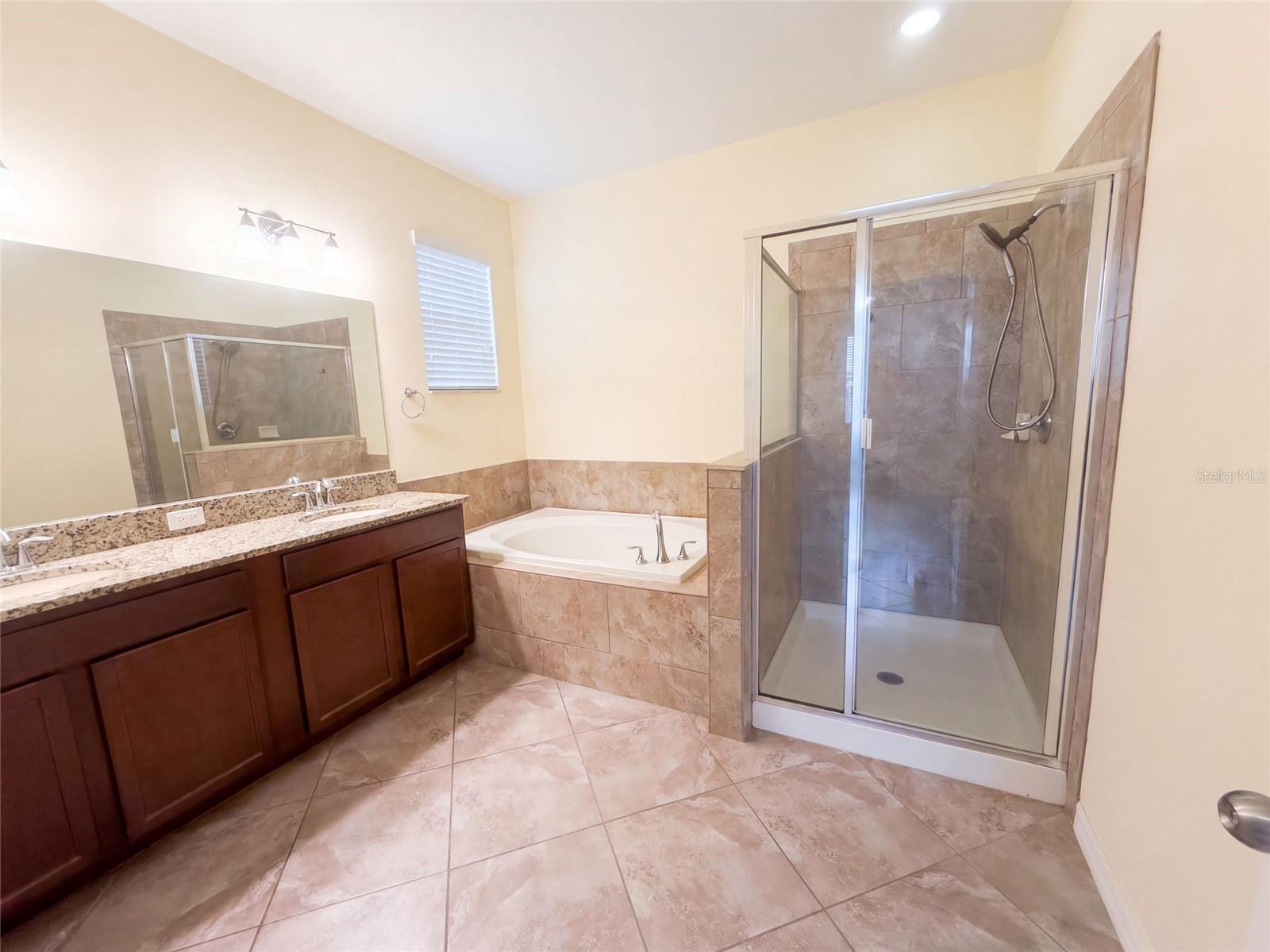 626 TANANA FALL DR — photo 24