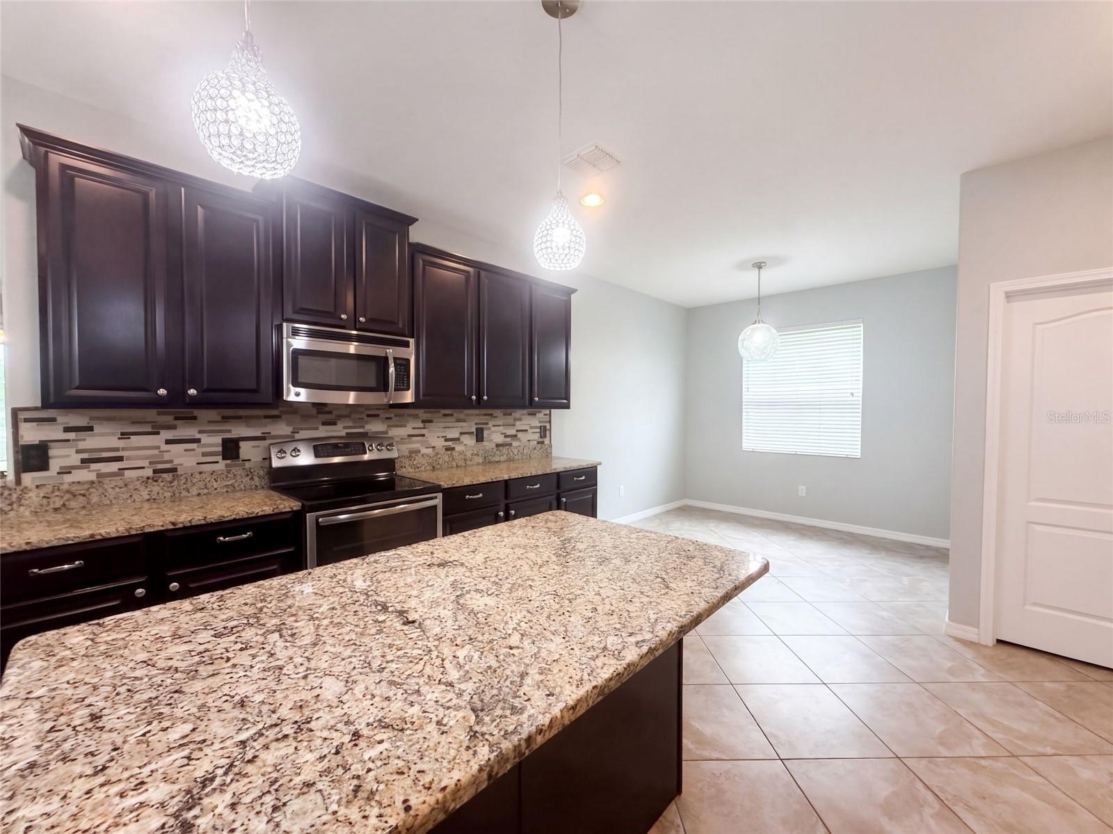 626 TANANA FALL DR — photo 12