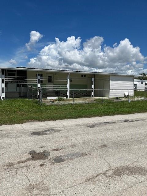 2326 LEMUR DR — photo 2