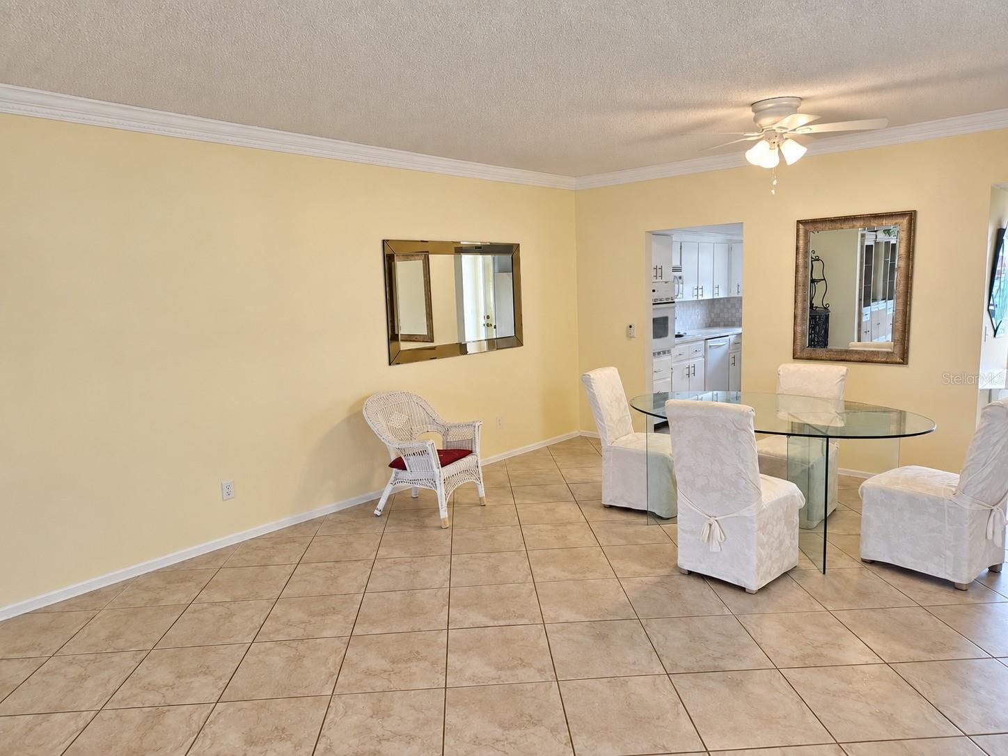 2436 RHODESIAN DR #48 — photo 7
