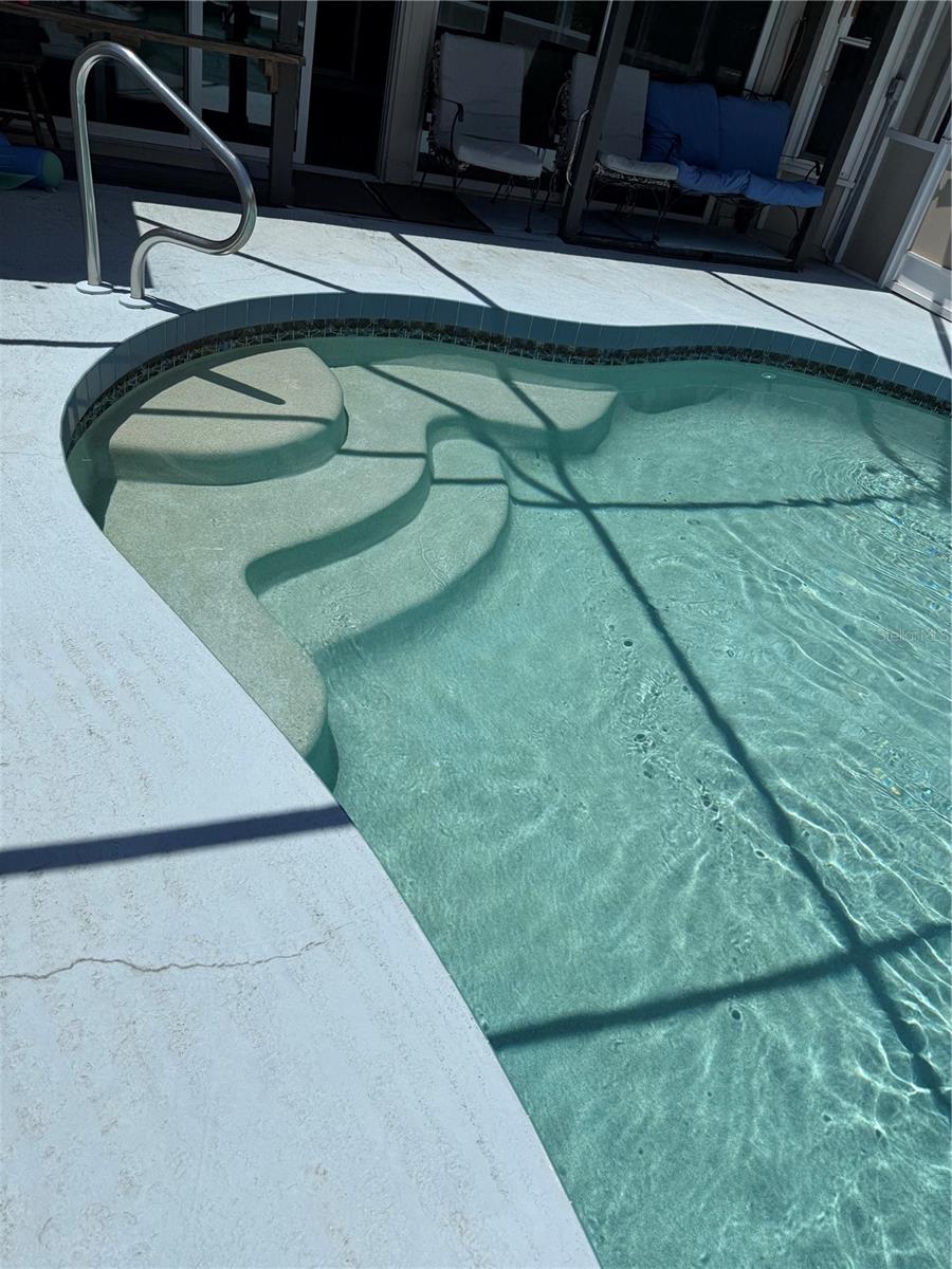 318 VENICE EAST BLVD — photo 60