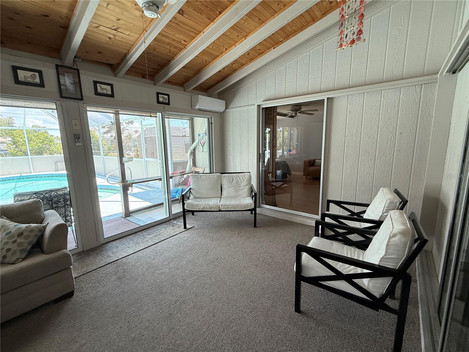 318 VENICE EAST BLVD — photo 46