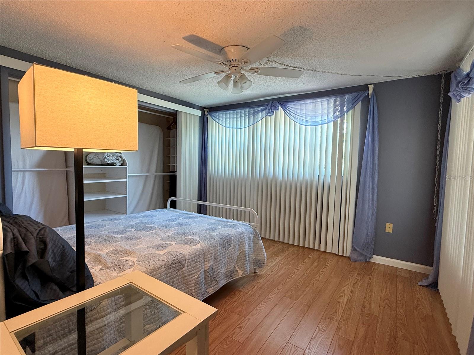 318 VENICE EAST BLVD — photo 40