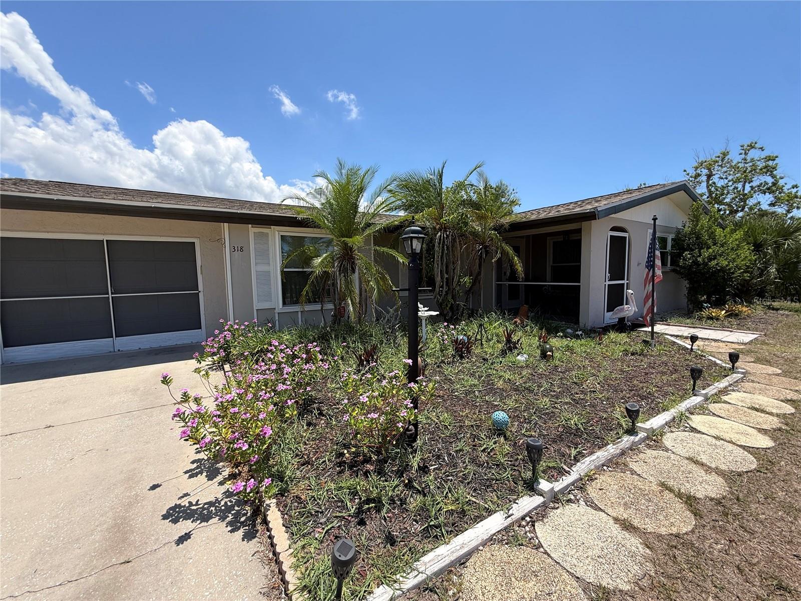318 VENICE EAST BLVD — photo 2