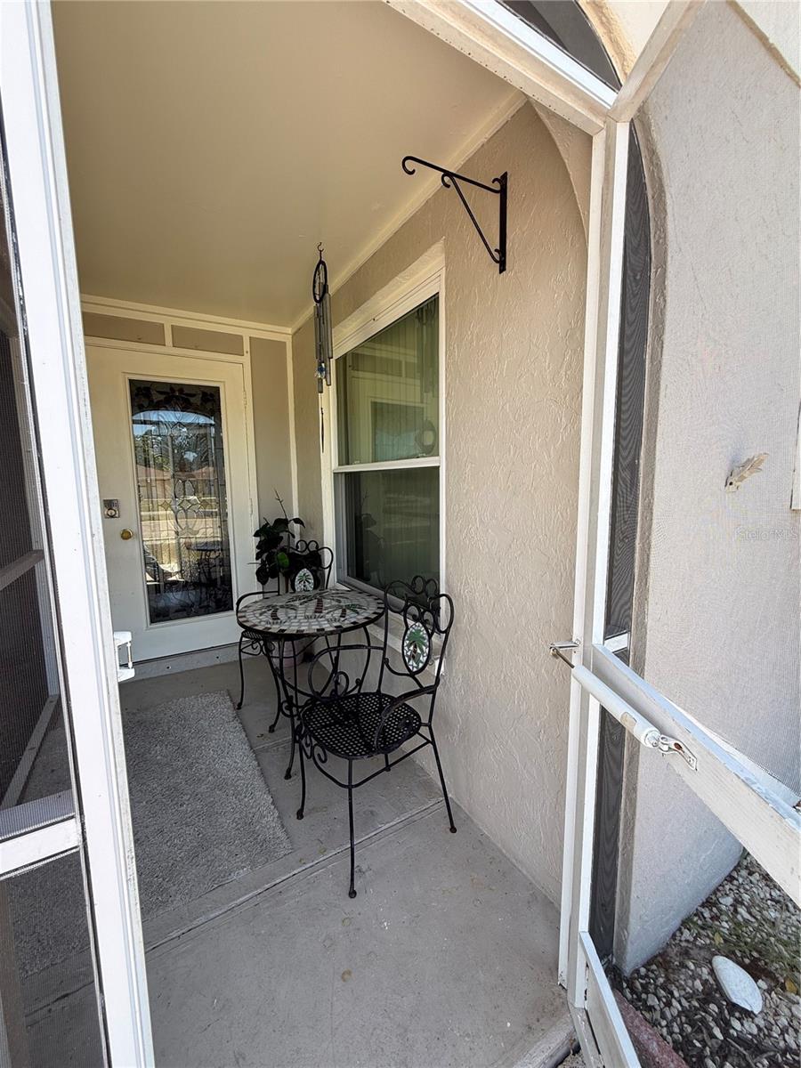 318 VENICE EAST BLVD — photo 4
