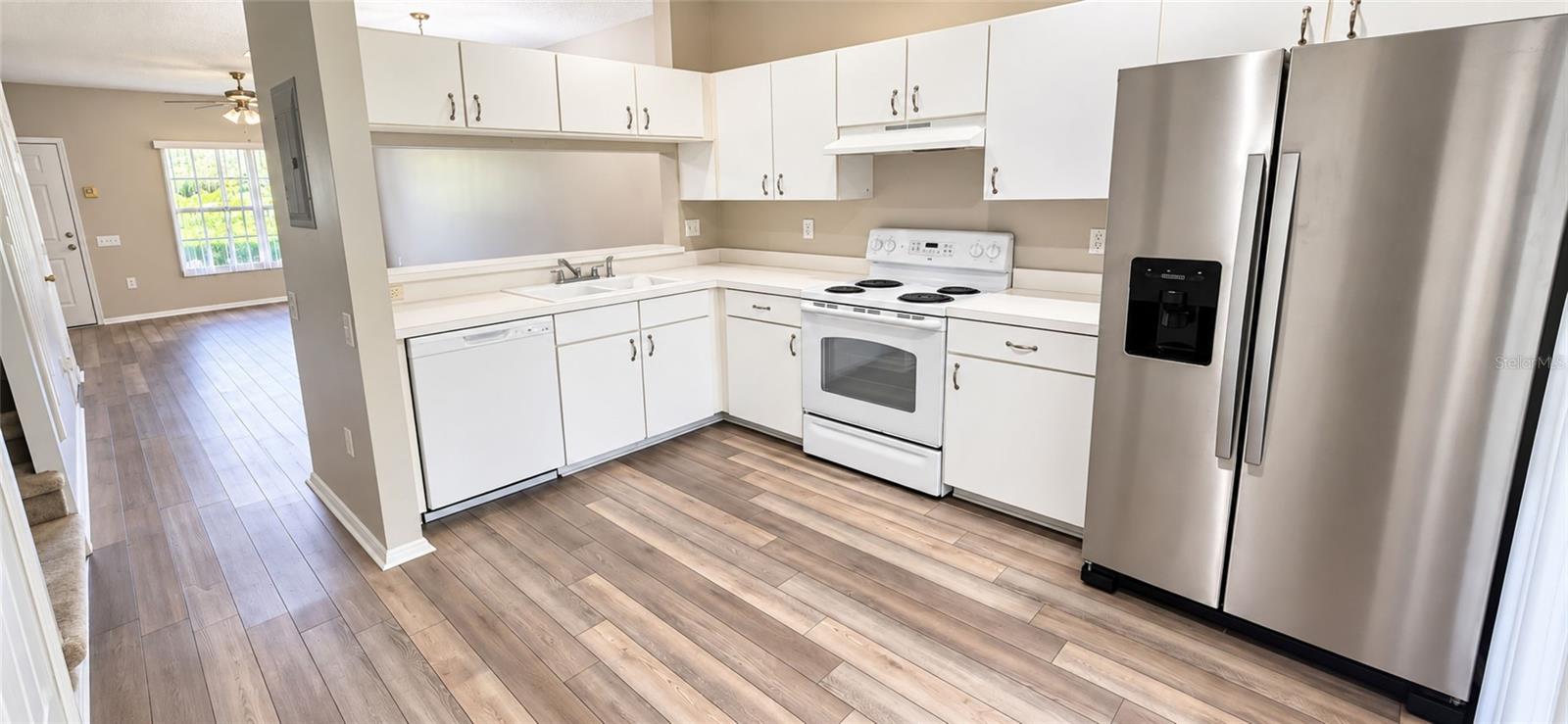 30021 PLAYA DEL REY LN — photo 4