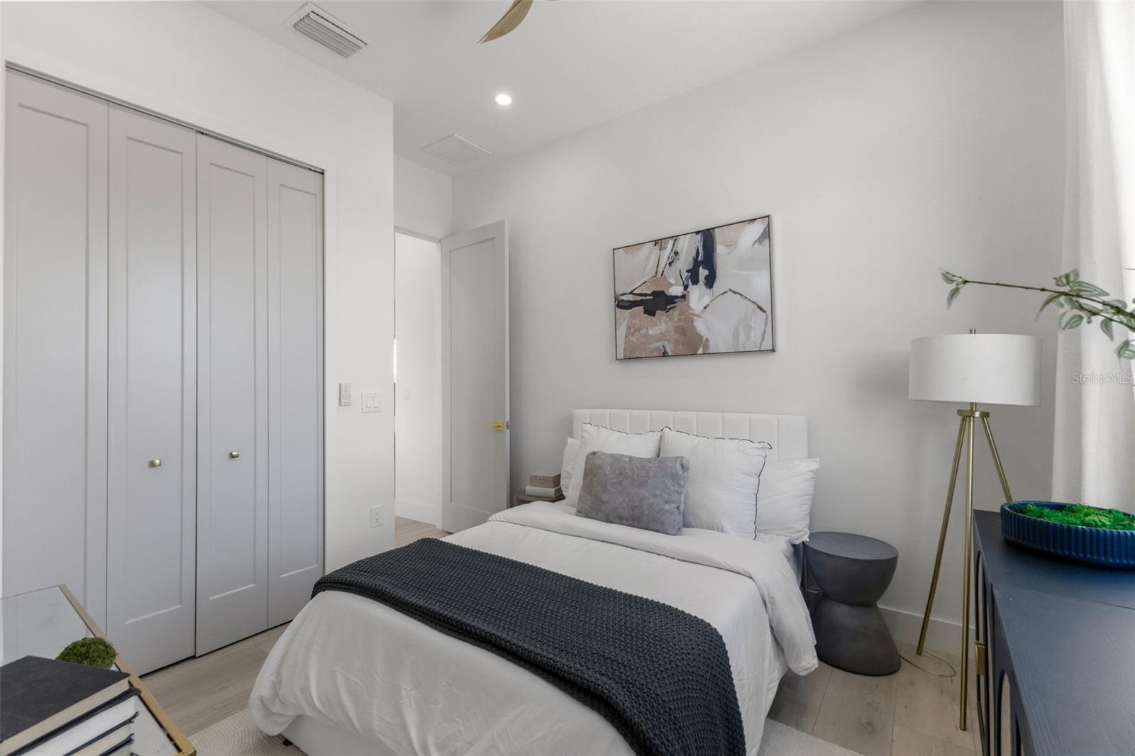 7870 CAUSEWAY BLVD S — photo 40