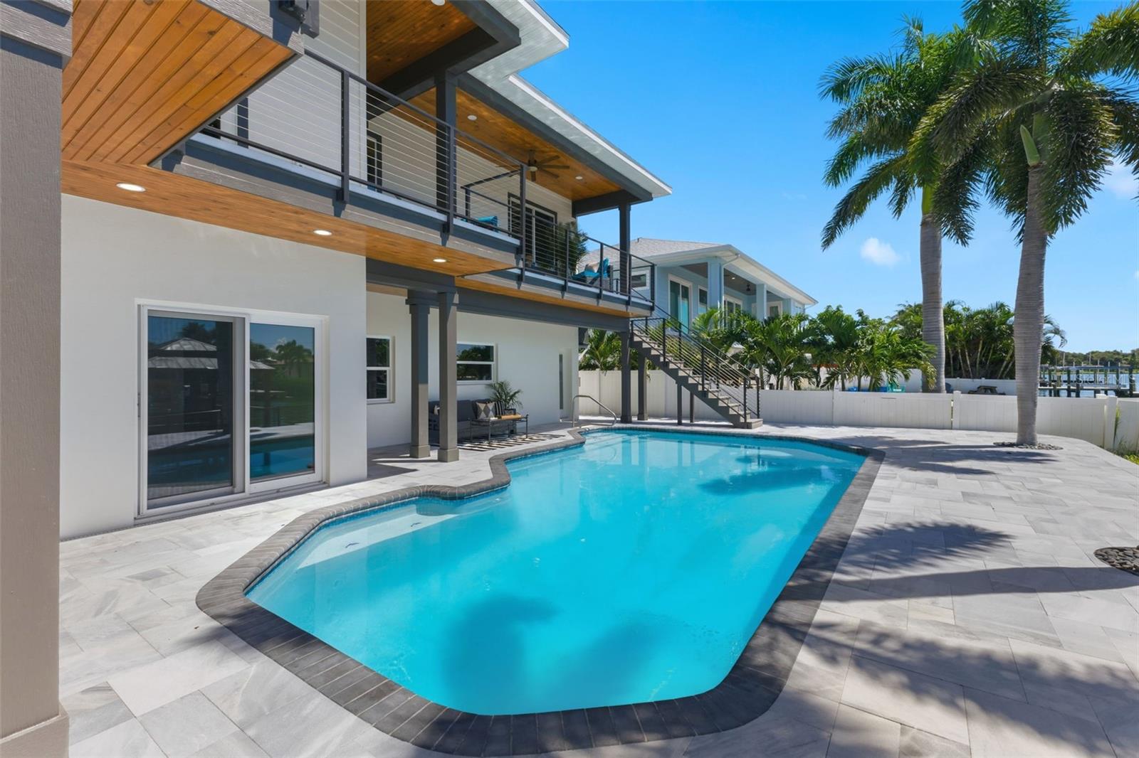 7870 CAUSEWAY BLVD S — photo 59