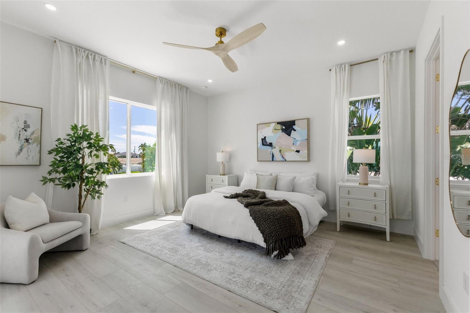 7870 CAUSEWAY BLVD S — photo 26