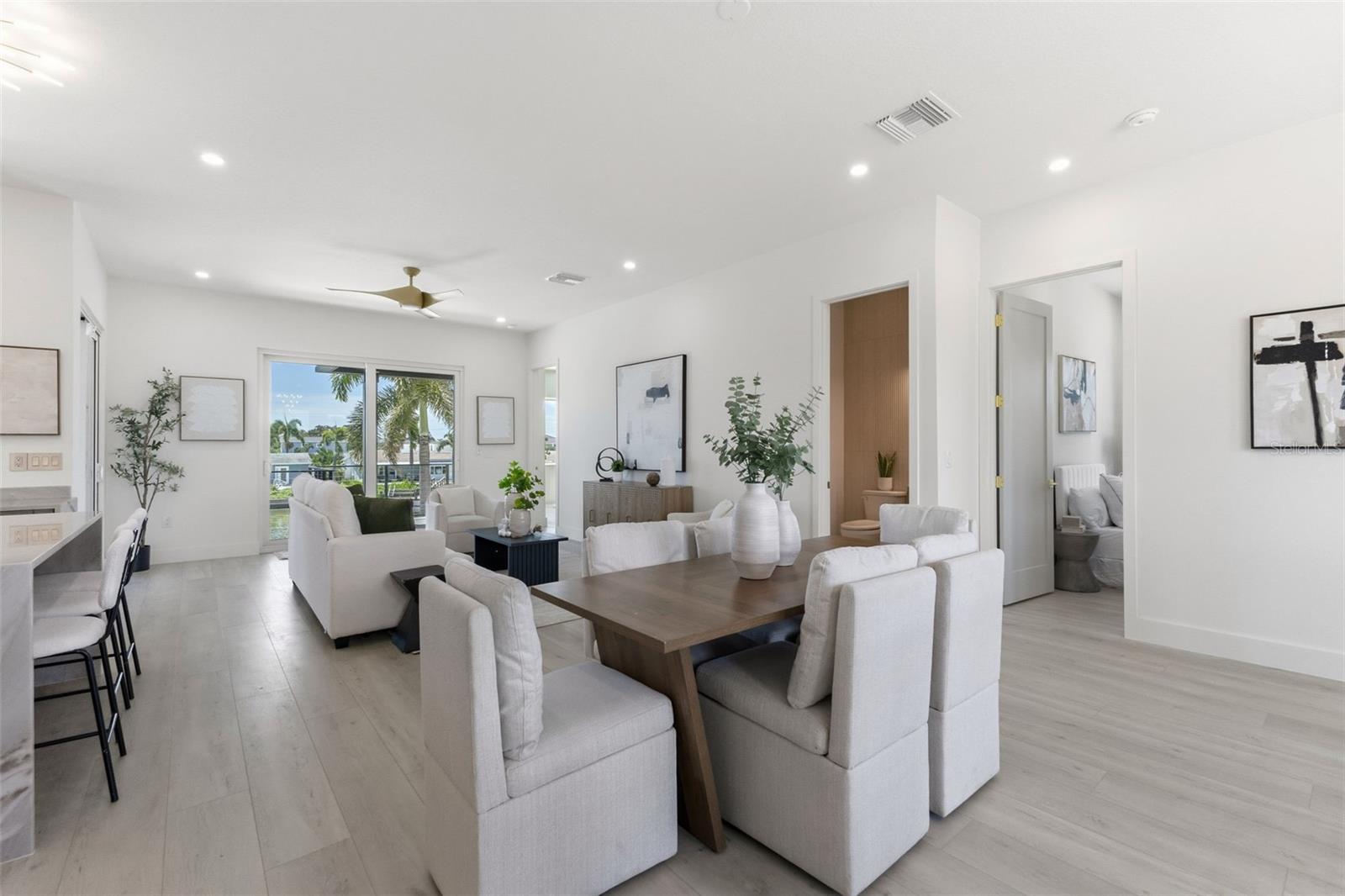 7870 CAUSEWAY BLVD S — photo 12